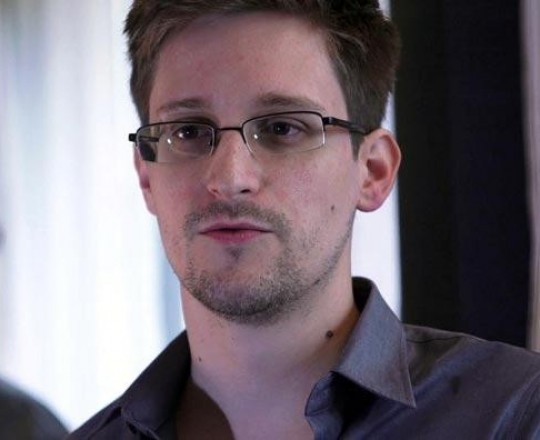 إدوارد سنودن