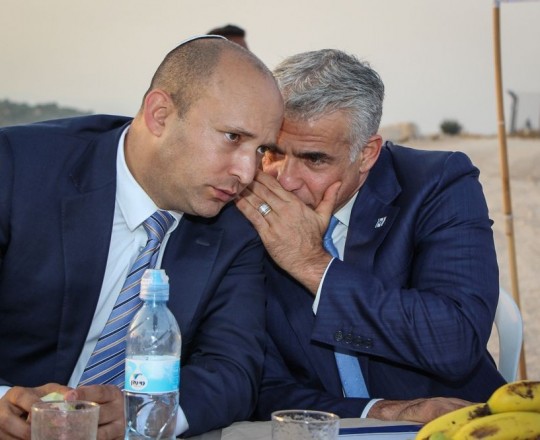 يائير لابيد ونفتالي بينيت