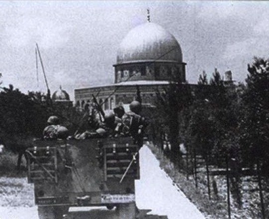 أول طلائع الجيوش اليهودية تدخل القدس