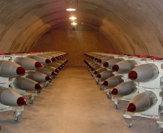 الأسلحة النووية