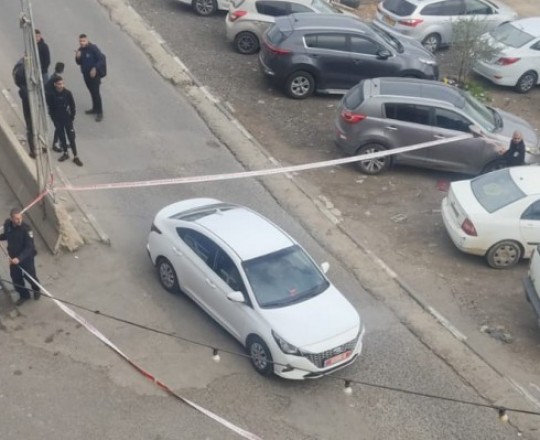 من مكان الجريمة..