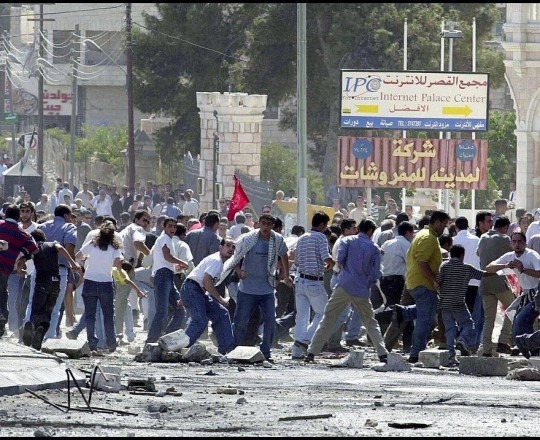 من انتفاضة الأقصى