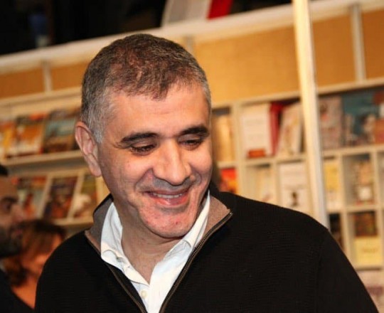 المناضل الراحل سماح إدريس