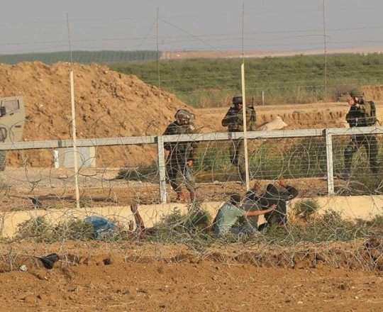 اعتقال شبان بزعم التسلل. صورة ارشيفية