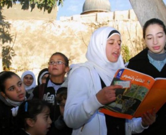 فرض مناهج الاحتلال في القدس إعلان حرب
