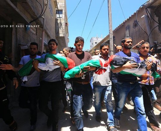 الأطفال الثلاثة 