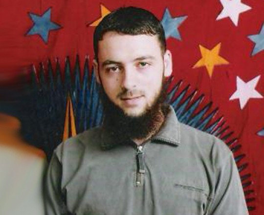 الأسير أنس جرادات