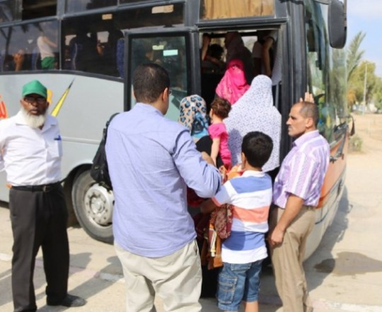 مغادرة ست حافلات في اليوم الأخير من فتح معبر رفح