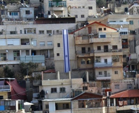 ارشيفية - من استيلاء المستوطنين على منازل فلسطينية