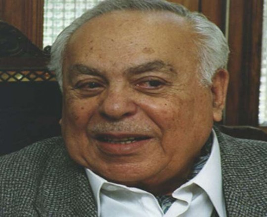 عبد القادر حاتم