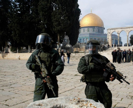 جنود الاحتلال في باحات قبة الصخرة
