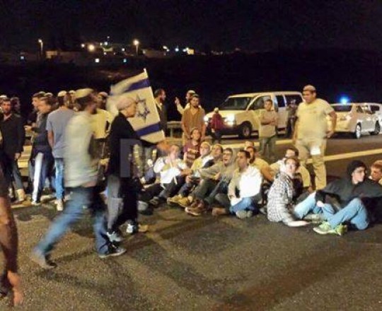 المستوطنون يعربدون غرب مدينة رام الله