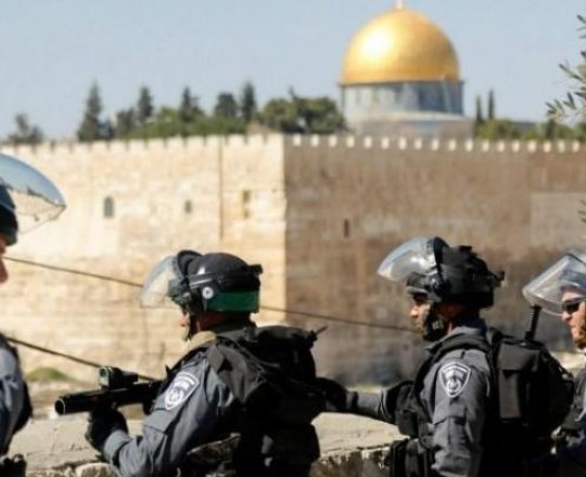 فعاليات القدس تحذر الاحتلال من استمرار التدخل بشؤون المسجد الأقصى