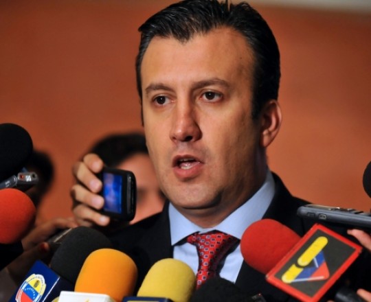 طارق العيسمي