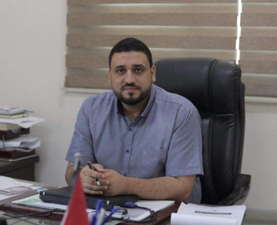 أحمد الطناني.