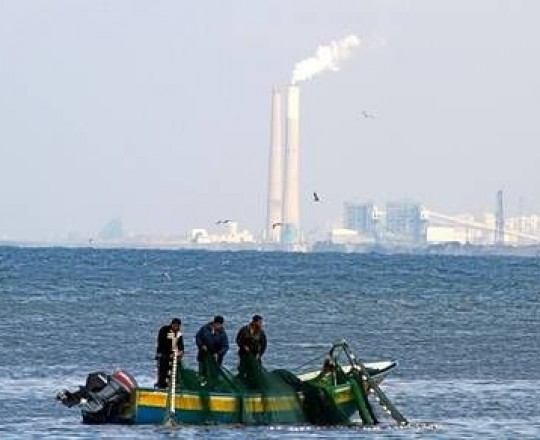 الصيادون الفلسطينيّون قبالة سواحل السودانيّة - شمال غرب مدينة غزة