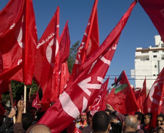 تعبيرية - الجبهة الشعبية تنظم مسيرات فرحاً بعملية القدس