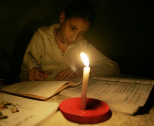 غزة وازماتها المعيشية التي لا تنتهي