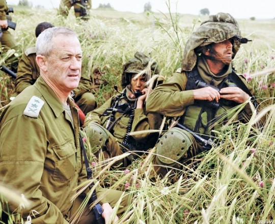 قائد أركان الجيش الإسرائيلي الأسبق بيني غانتس