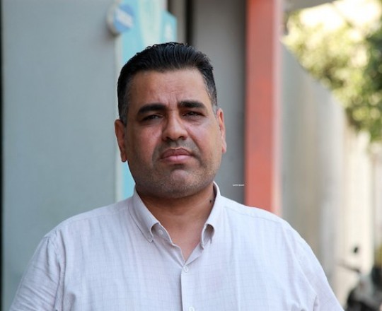 الكاتب حسام الدجني