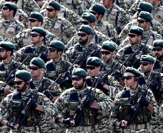 الجيش الإيراني- ارشيف