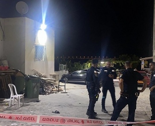 من مكان الجريمة..