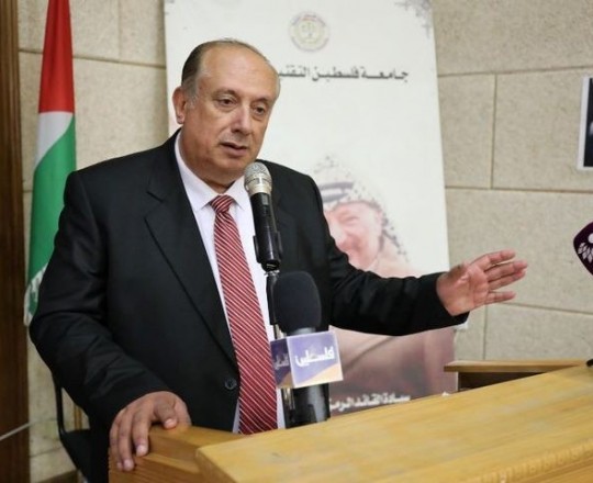 وزير التعليم العالي والبحث العلمي