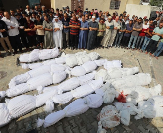 من آثار مجازر الاحتلال في غزة