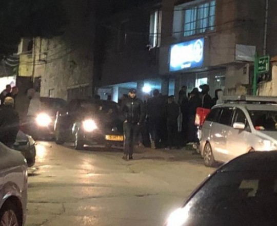 من مكان الجريمة