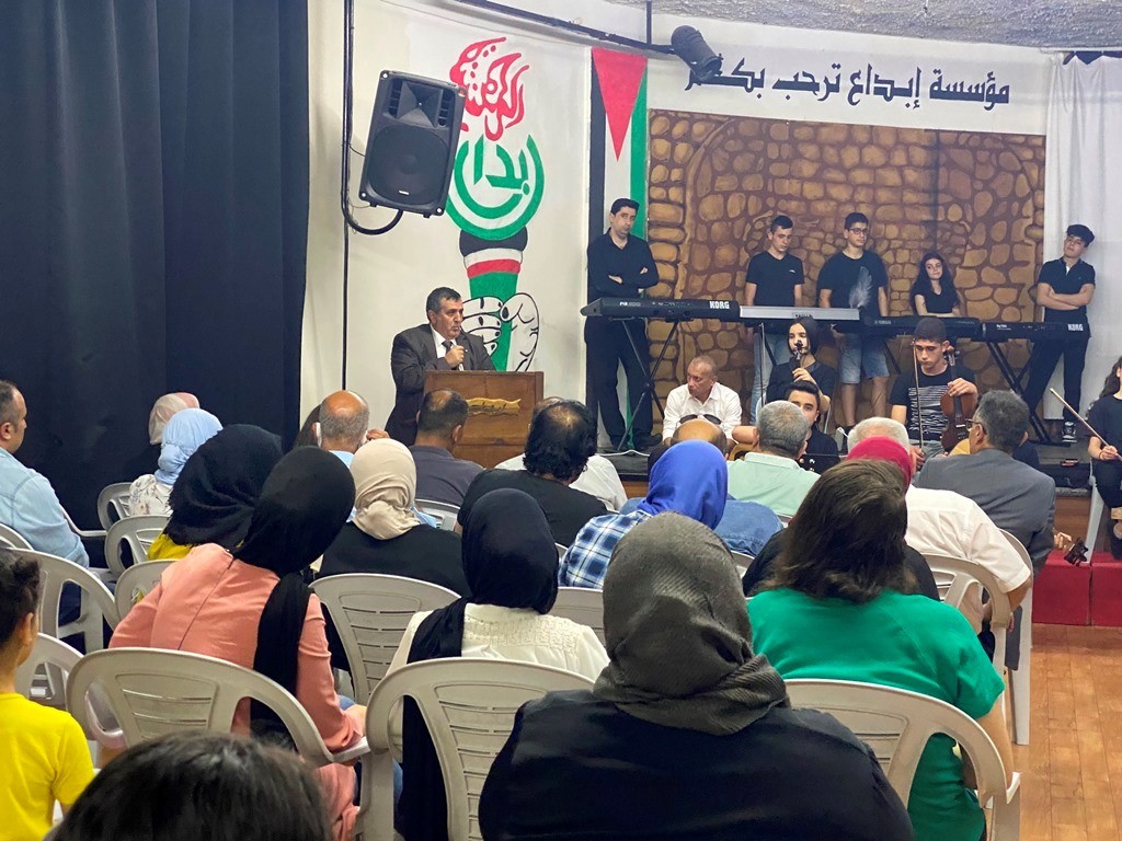 ابداع ومركز بديل يكرمان الاسير المحرر رشدي ابو مخ (13).JPG