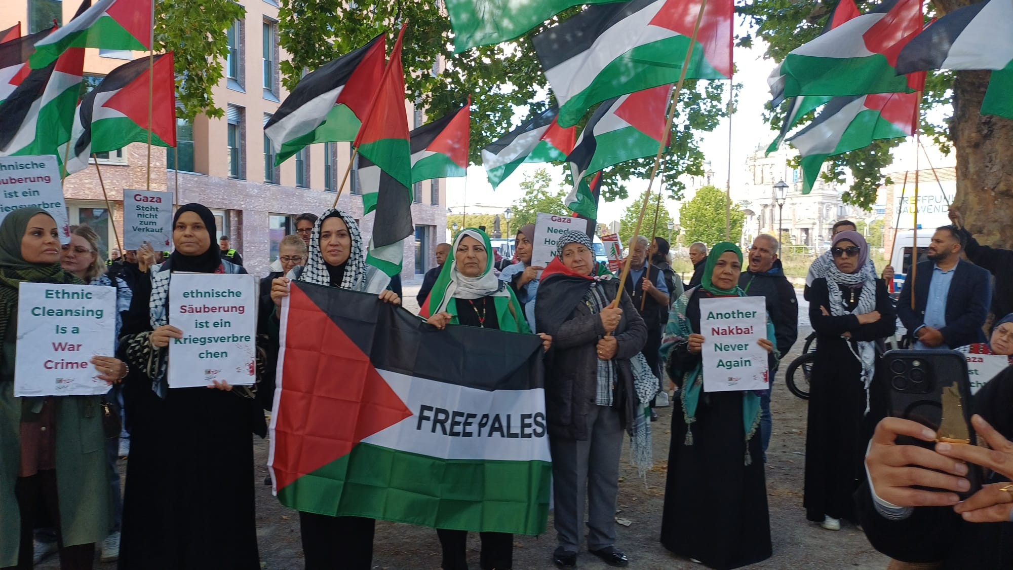 WhatsApp Image 2025-09-23 at 9.42.22 PM.jpeg