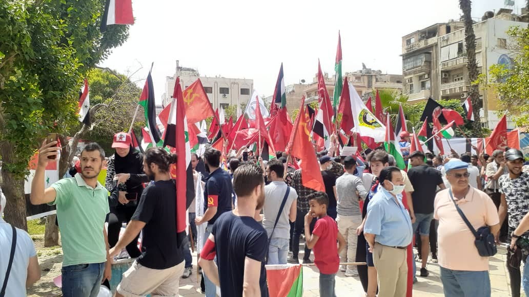 قوى وأحزاب سورية وفلسطينية تنظم وقفة مُساندة لفلسطين (4).jpg