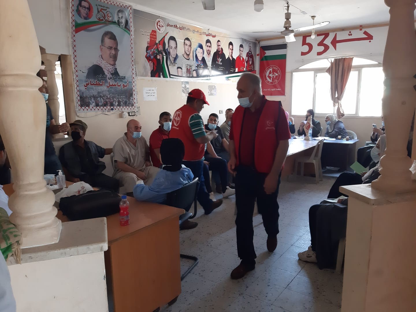 الشعبيّة شمال القطاع تنظم حملة تطعيم واسعة ضد فايروس كورونا (5).jpg