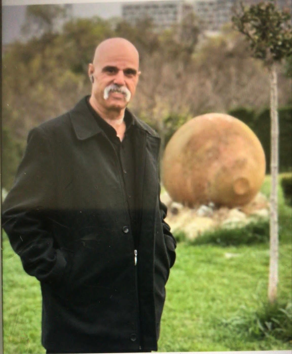 ابومارسيل.jpg