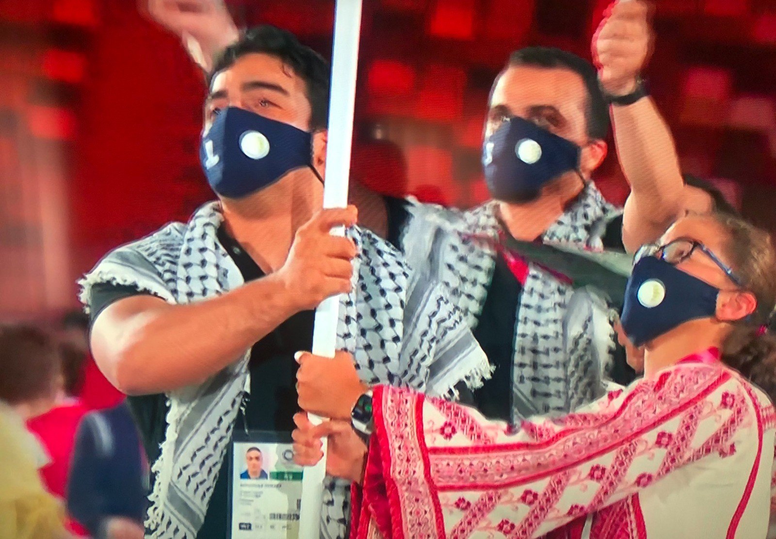 دخول الوفد الفلسطيني خلال حفل افتتاح أولمبياد طوكيو 2020 (1).jpg