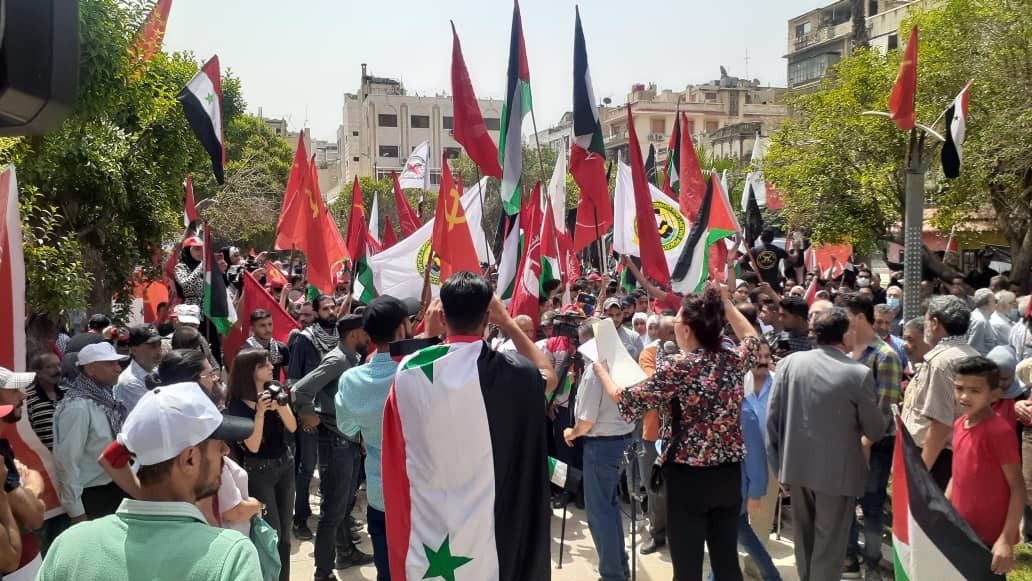 قوى وأحزاب سورية وفلسطينية تنظم وقفة مُساندة لفلسطين (1).jpg