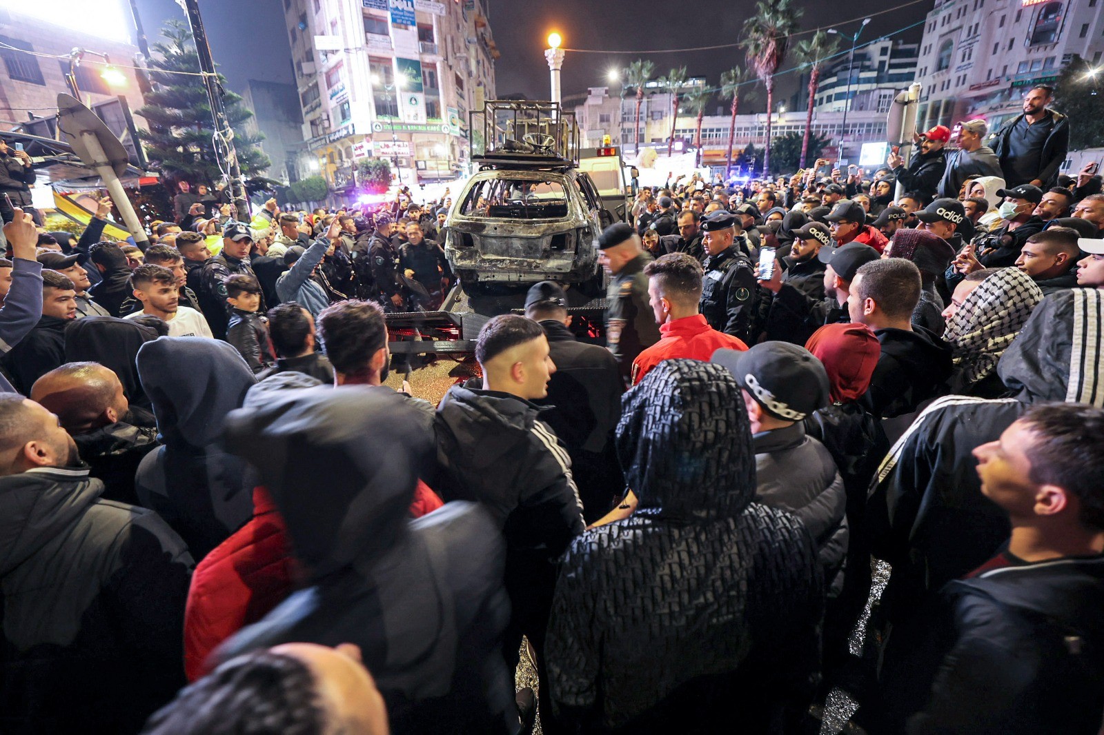 WhatsApp Image 2021-12-01 at 10.18.26 PM.jpeg